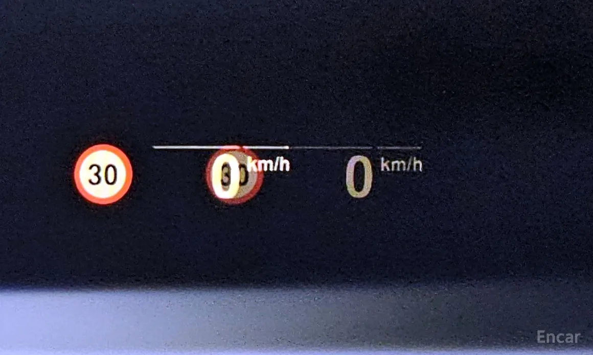 Фото 20 - BMW 7 Series