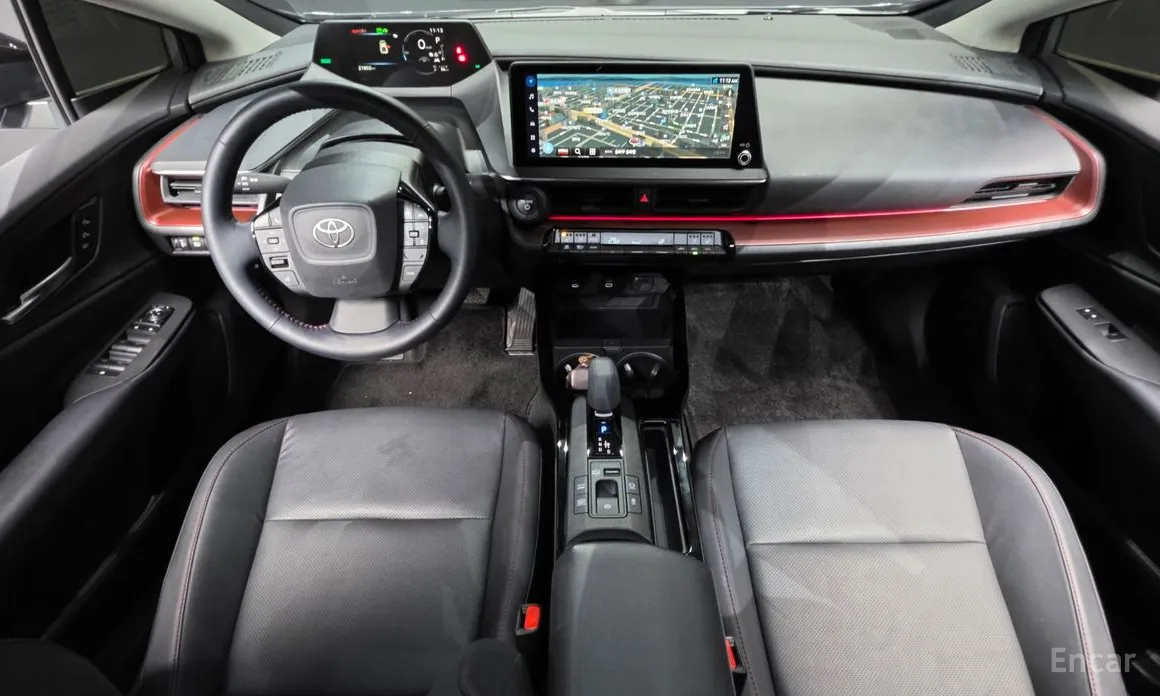 Фото 7 - Toyota Prius