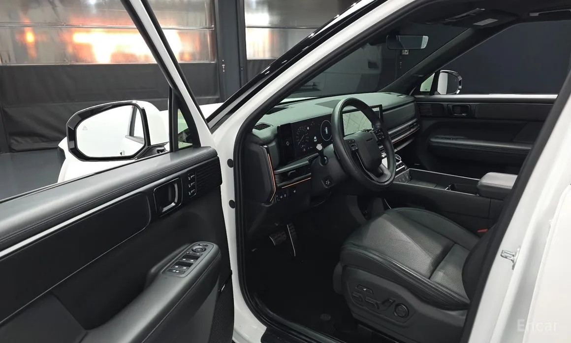 Фото 10 - Hyundai Santa Fe