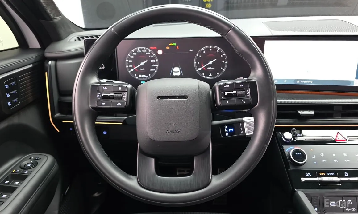 Фото 13 - Hyundai Santa Fe