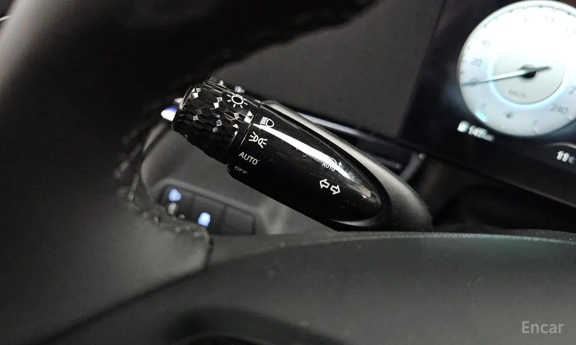 Фото 18 - Hyundai Avante