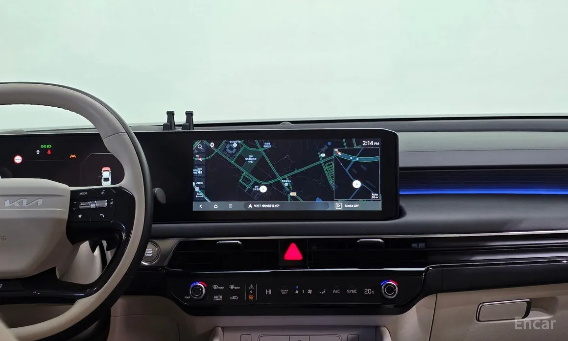 Фото 15 - Kia K8