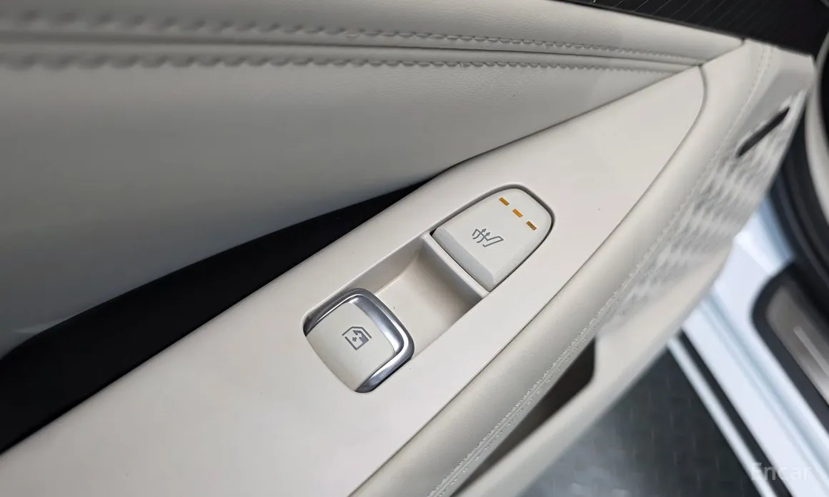 Фото 18 - Kia K8