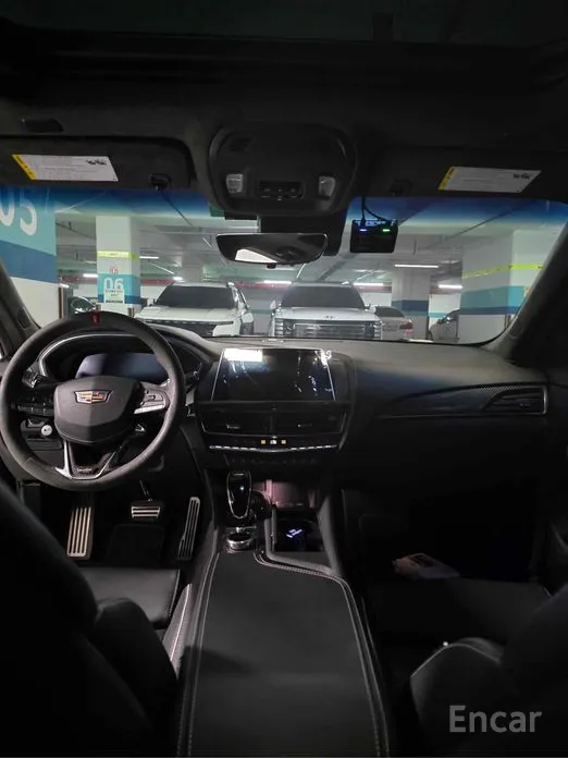 Фото 6 - Cadillac CT5-V