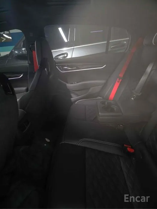 Фото 7 - Cadillac CT5-V