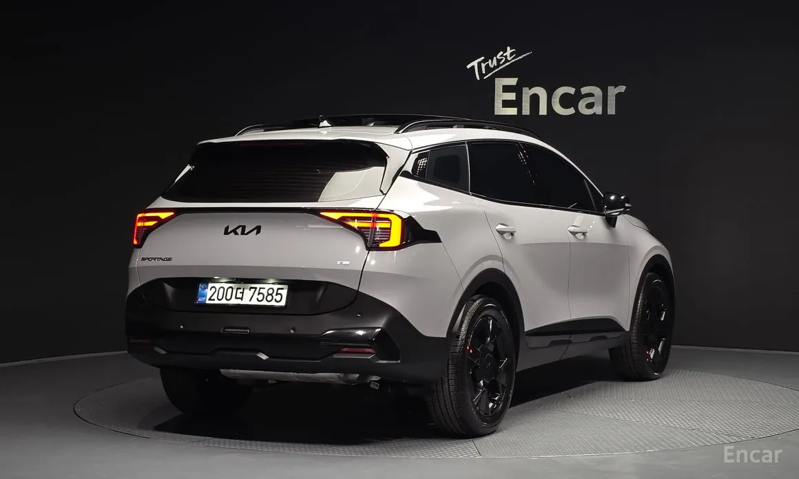 Фото 2 - Kia Sportage