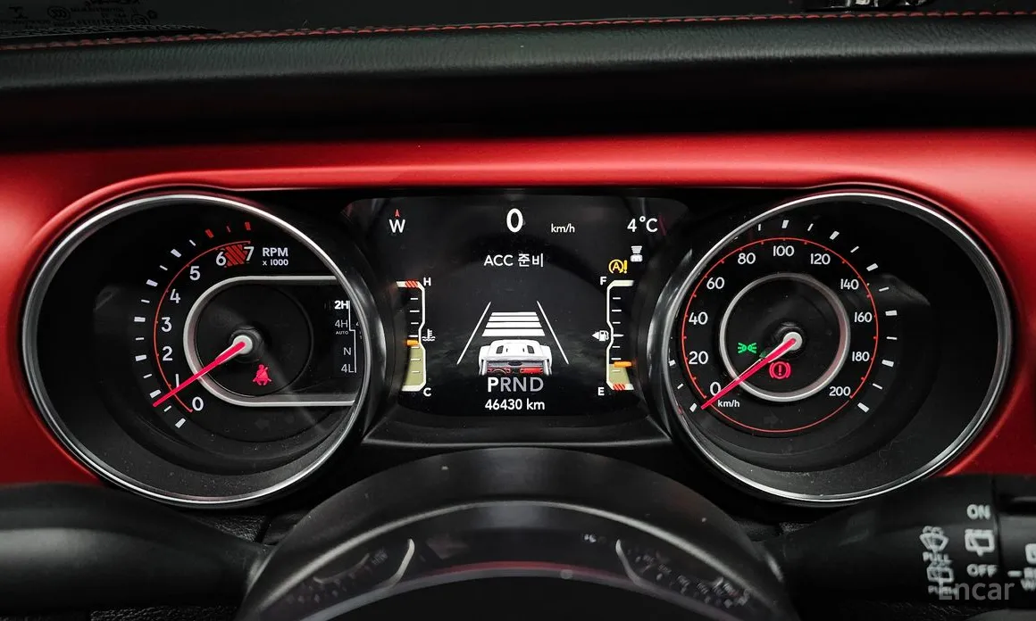 Фото 8 - Jeep Wrangler