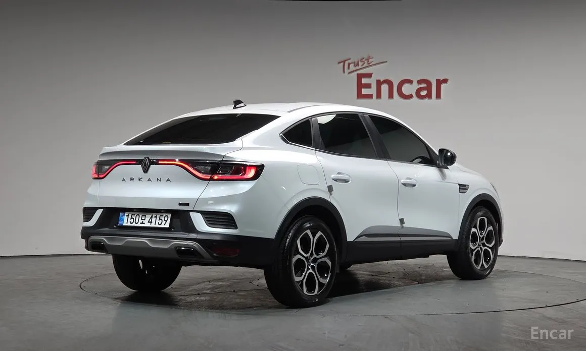 Фото 2 - Renault Arkana