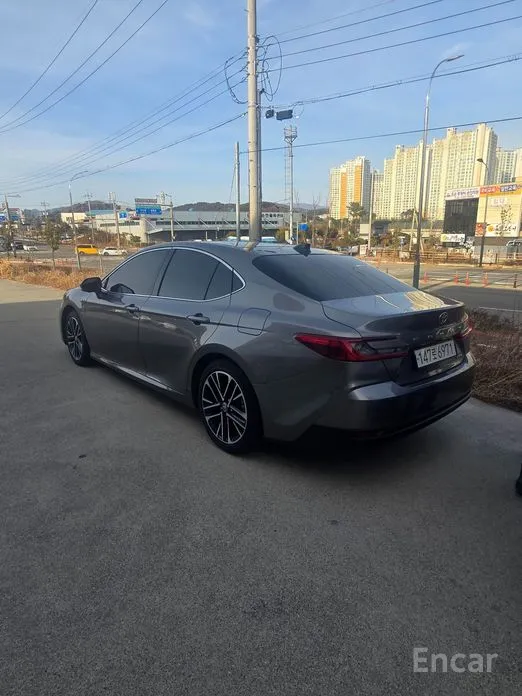 Фото 7 - Toyota Camry