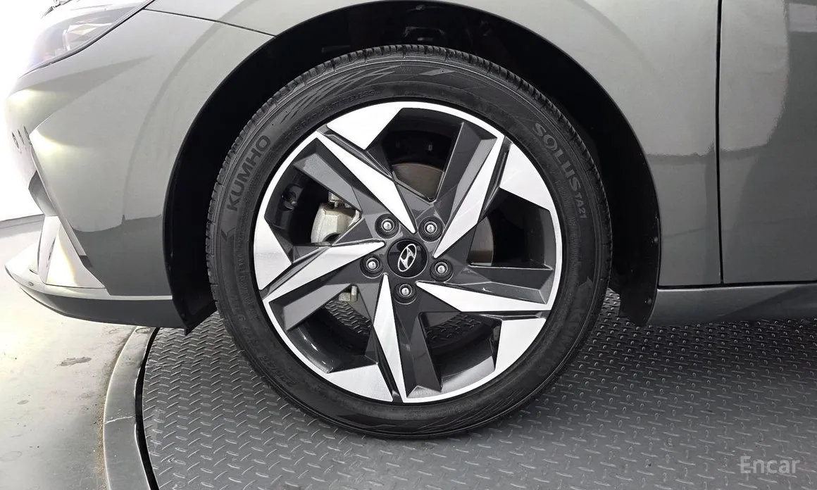 Фото 5 - Hyundai Avante