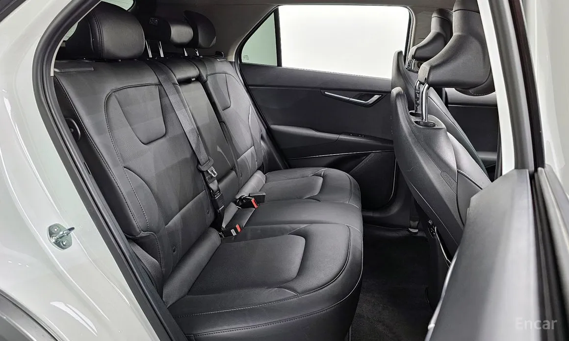 Фото 12 - Kia Niro