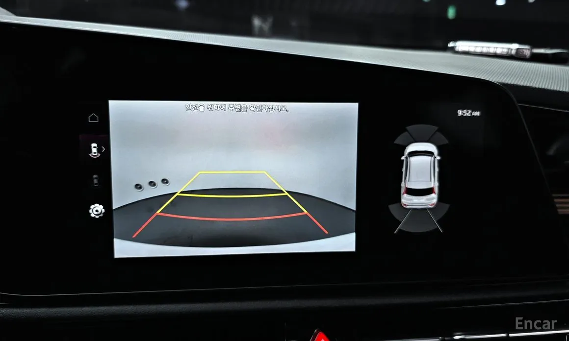 Фото 14 - Kia Niro