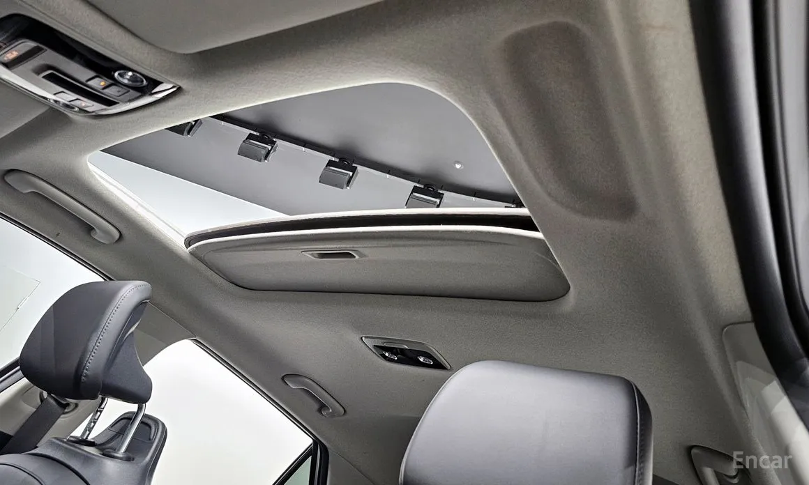 Фото 18 - Kia Niro