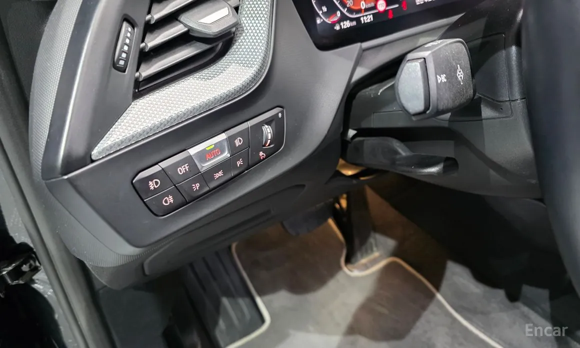 Фото 18 - BMW 1 Series