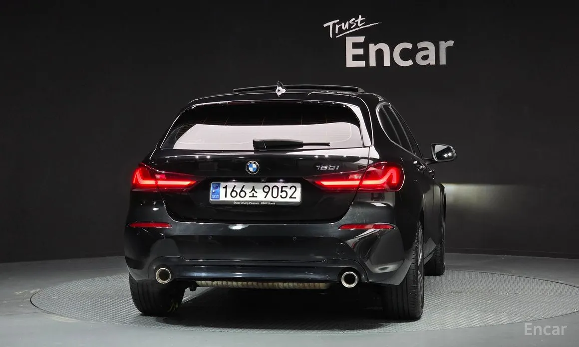 Фото 4 - BMW 1 Series