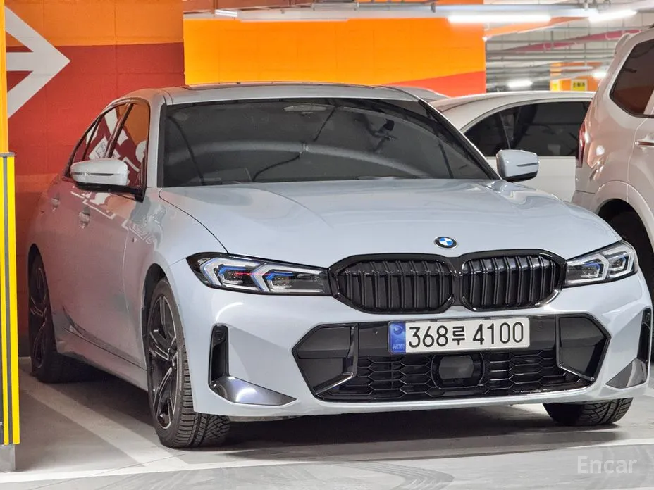 Photo 1 - BMW 3 Series