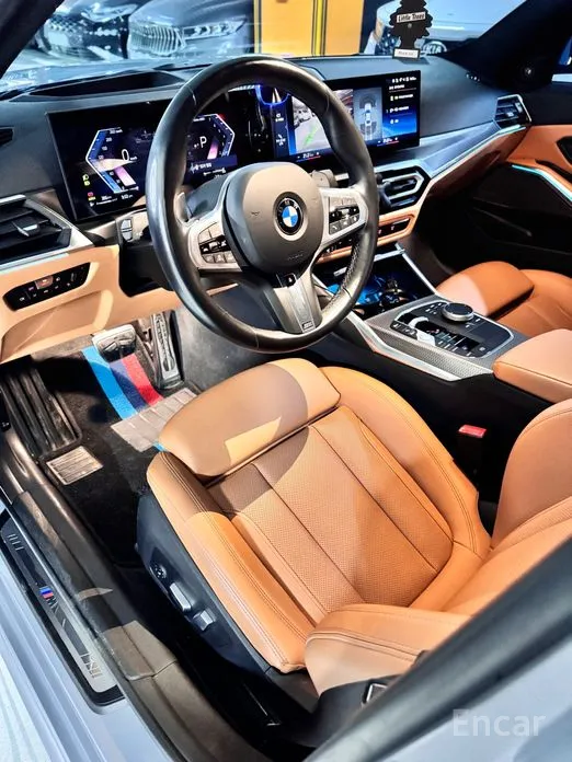 Photo 15 - BMW 3 Series