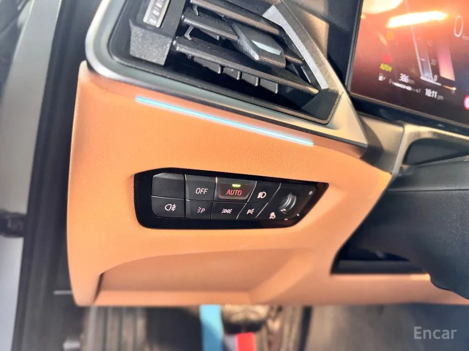 Photo 6 - BMW 3 Series