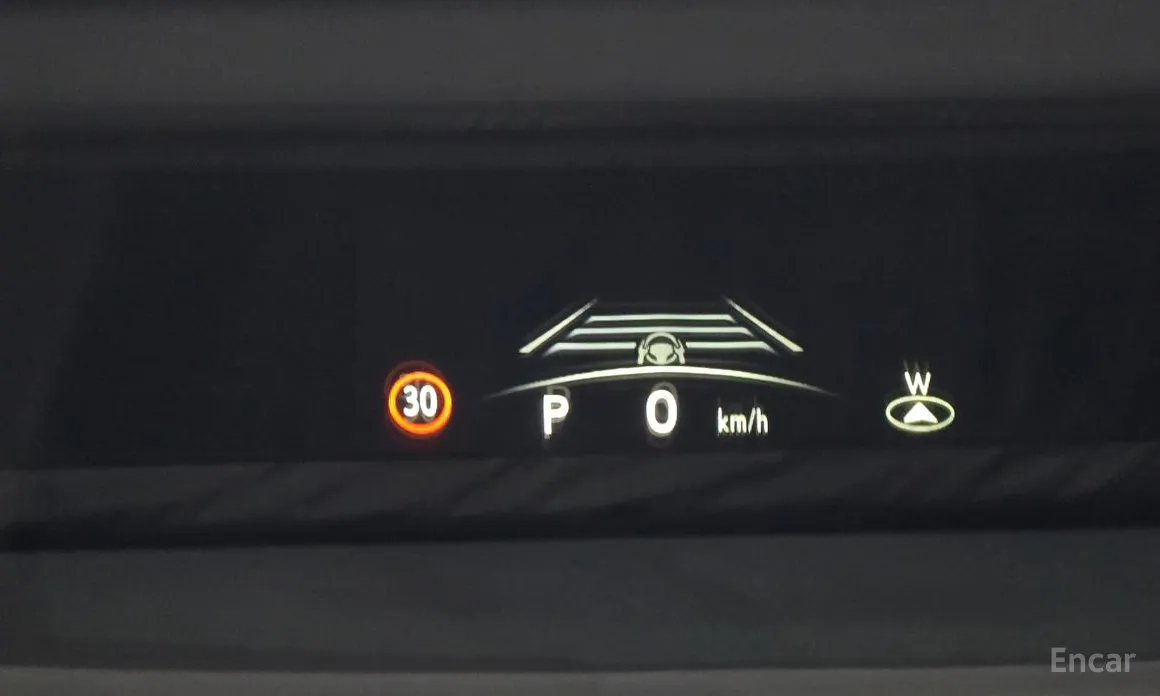 Фото 16 - Lexus NX