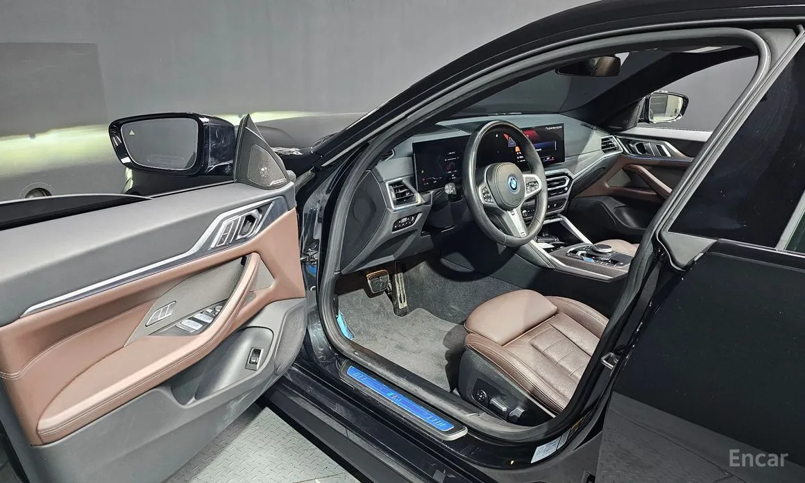 Фото 11 - BMW i4