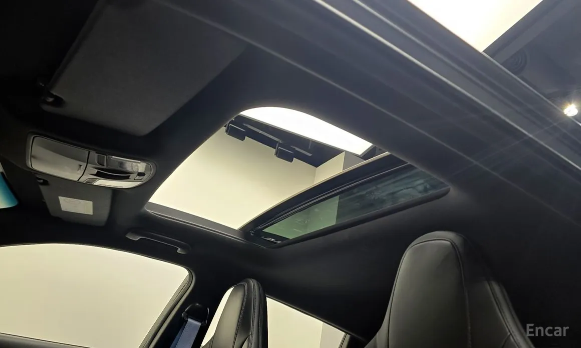 Фото 19 - Hyundai Veloster