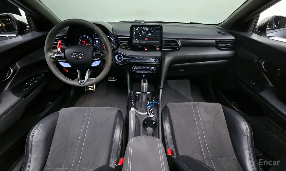 Фото 7 - Hyundai Veloster