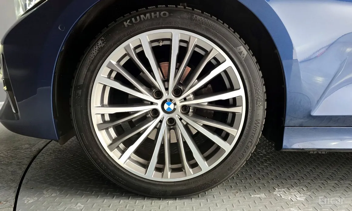 Фото 5 - BMW 3 Series