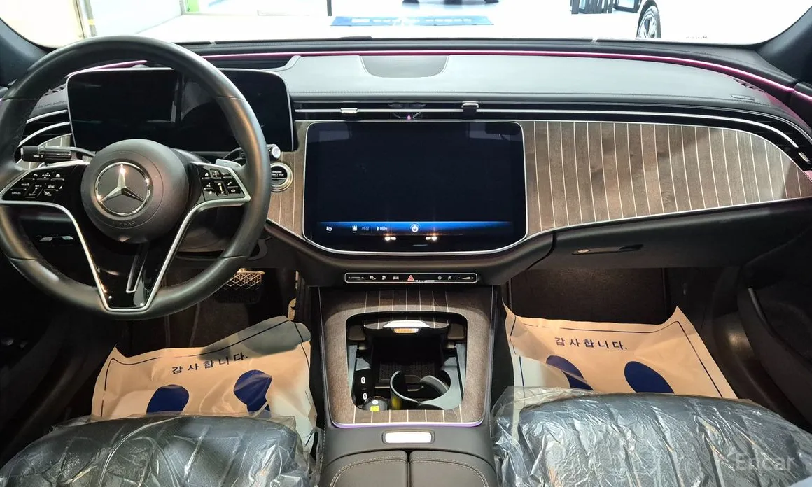 Фото 7 - Mercedes-Benz E-Class