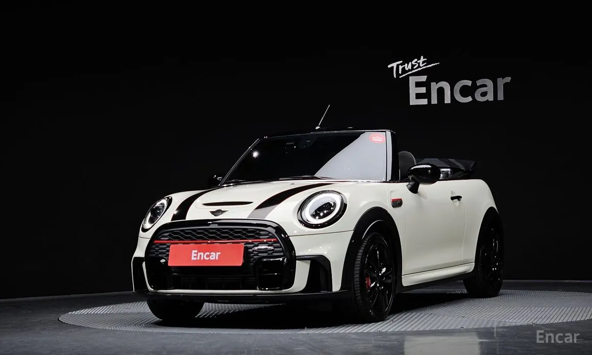 Фото 1 - Mini Cooper Convertible