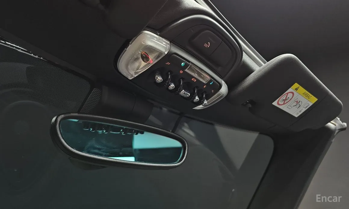 Фото 14 - Mini Cooper Convertible