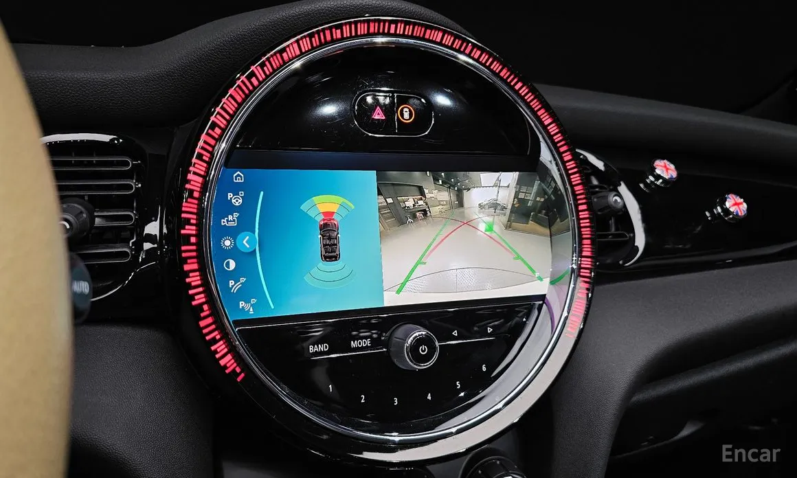 Фото 15 - Mini Cooper Convertible