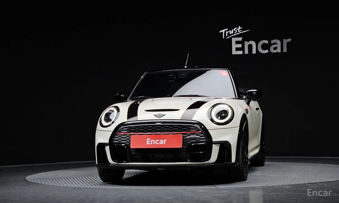 Фото 3 - Mini Cooper Convertible