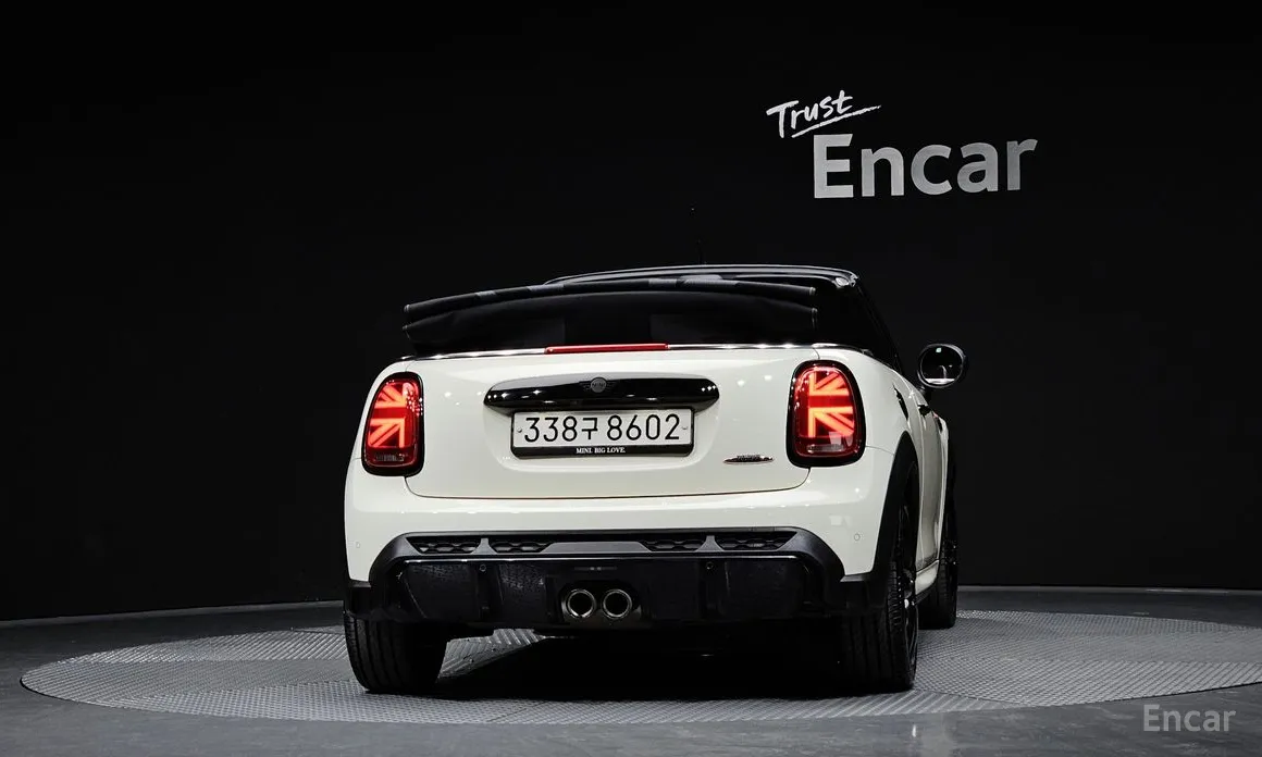 Фото 4 - Mini Cooper Convertible