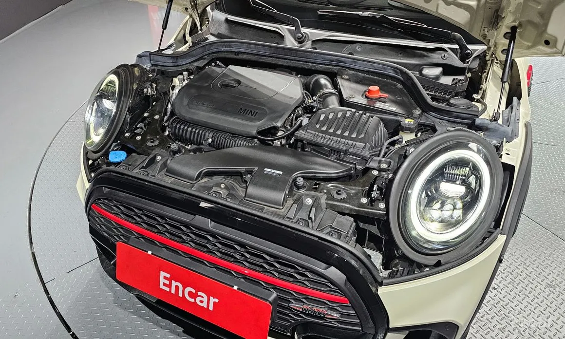 Фото 6 - Mini Cooper Convertible