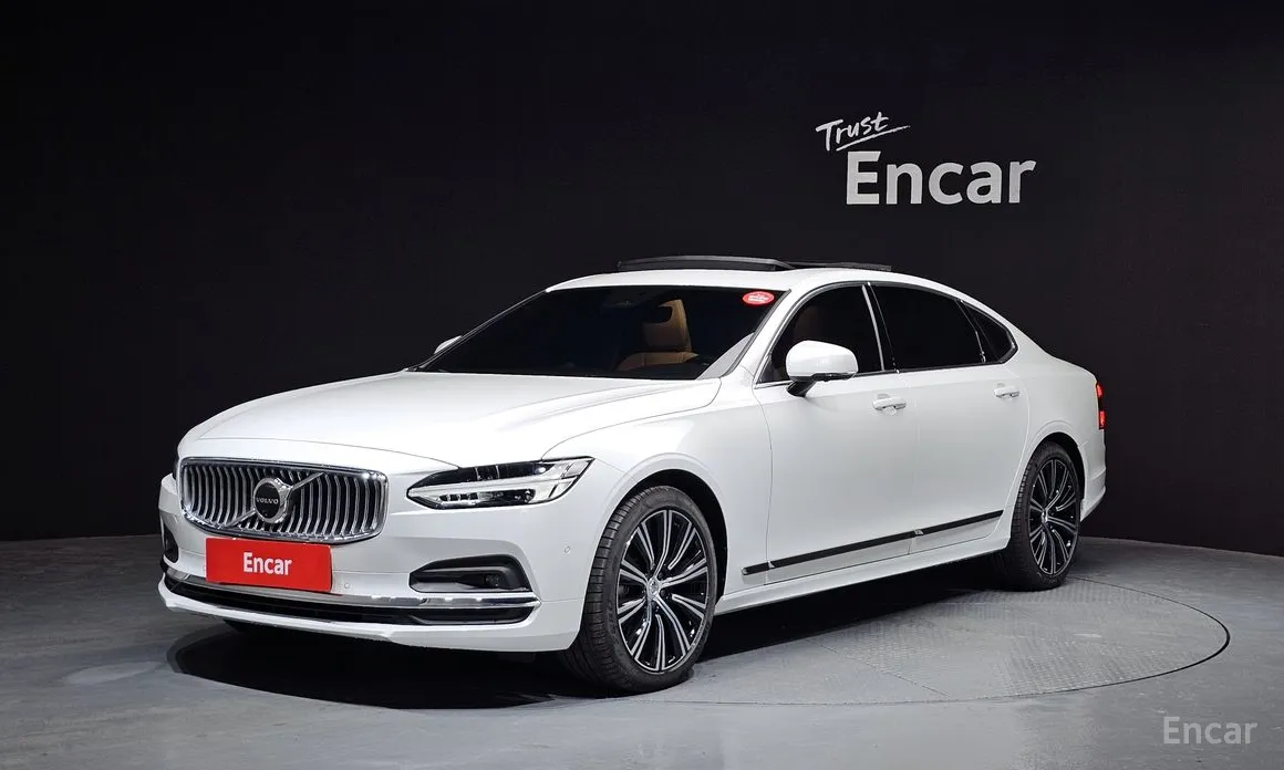 Фото 1 - Volvo S90