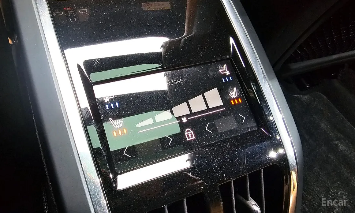 Фото 17 - Volvo S90