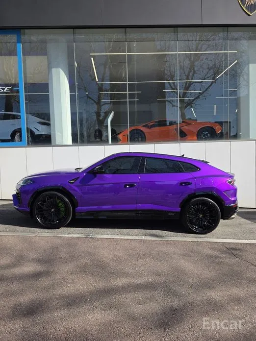 Фото 6 - Lamborghini Urus