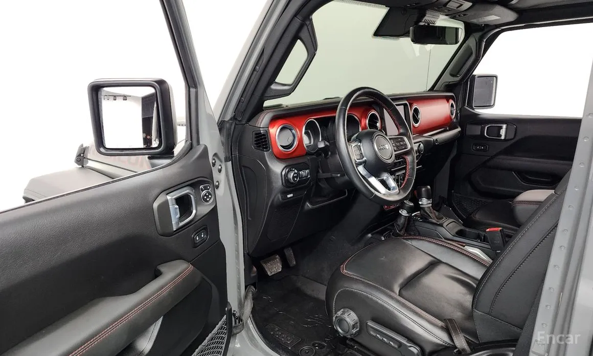 Фото 10 - Jeep Gladiator