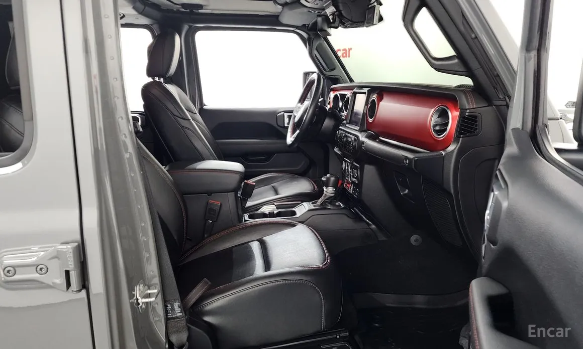 Фото 11 - Jeep Gladiator