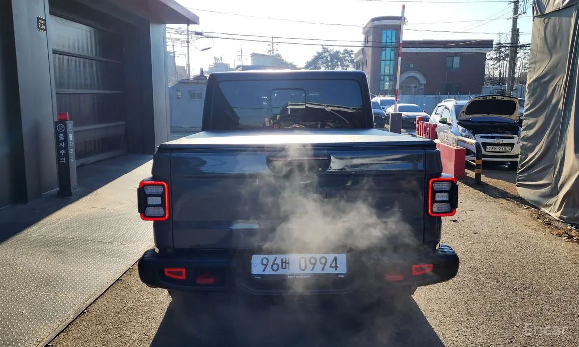 Фото 4 - Jeep Gladiator