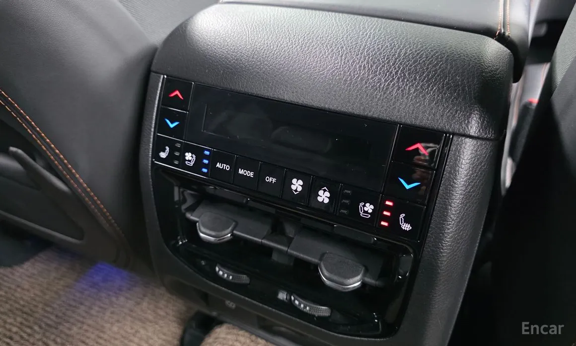 Фото 18 - Jeep Cherokee