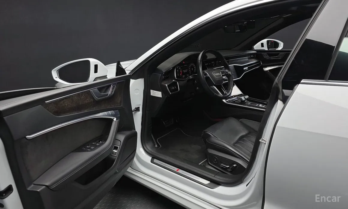 Фото 10 - Audi A7