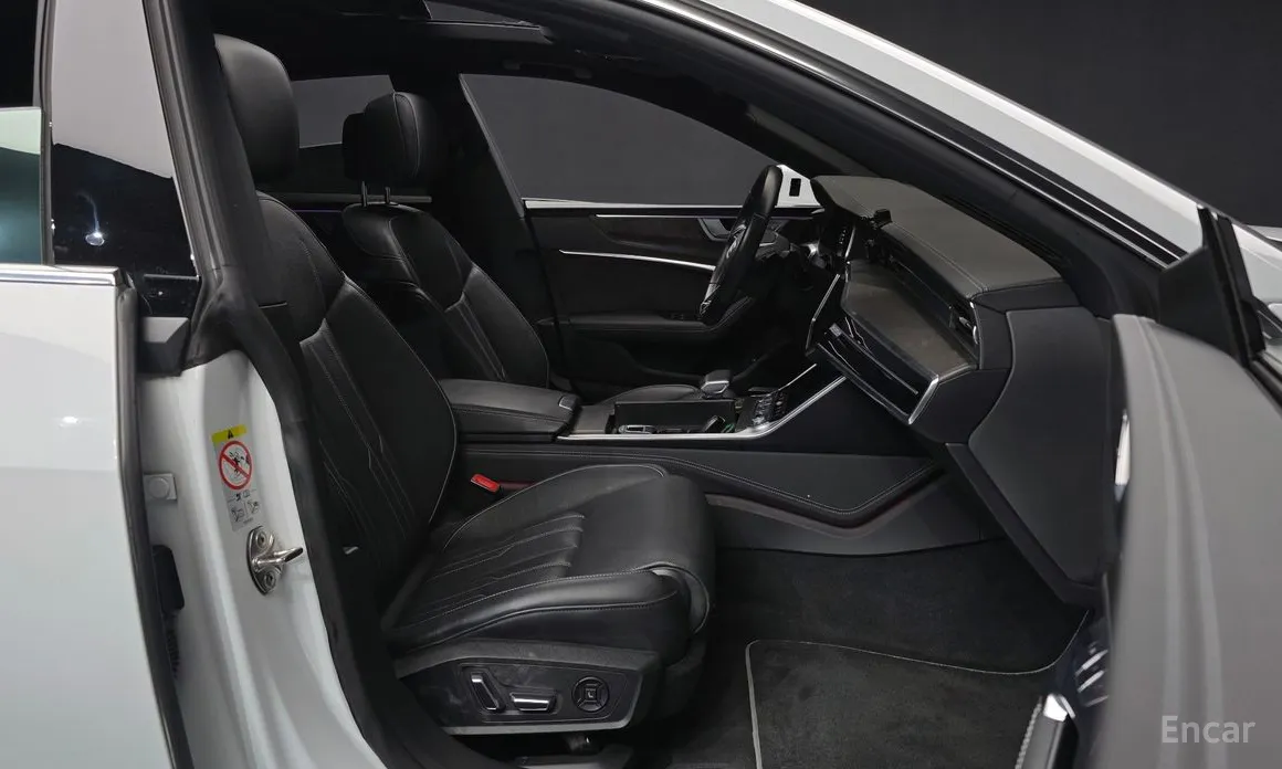 Фото 11 - Audi A7