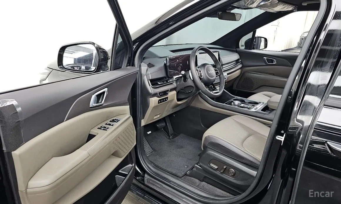 Фото 10 - Kia Carnival