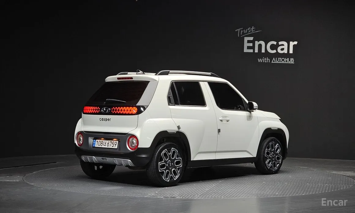 Фото 2 - Hyundai Casper