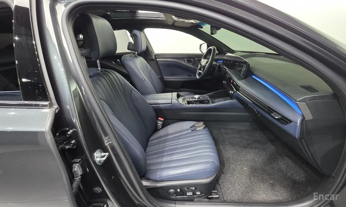 Фото 10 - Kia K8