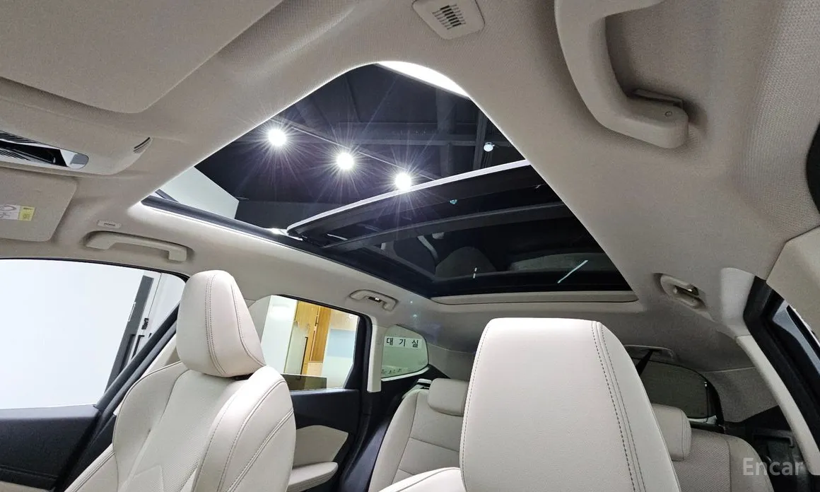 Фото 19 - BMW iX1