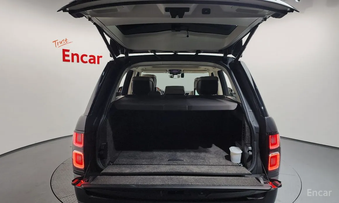 Фото 20 - Land Rover Range Rover