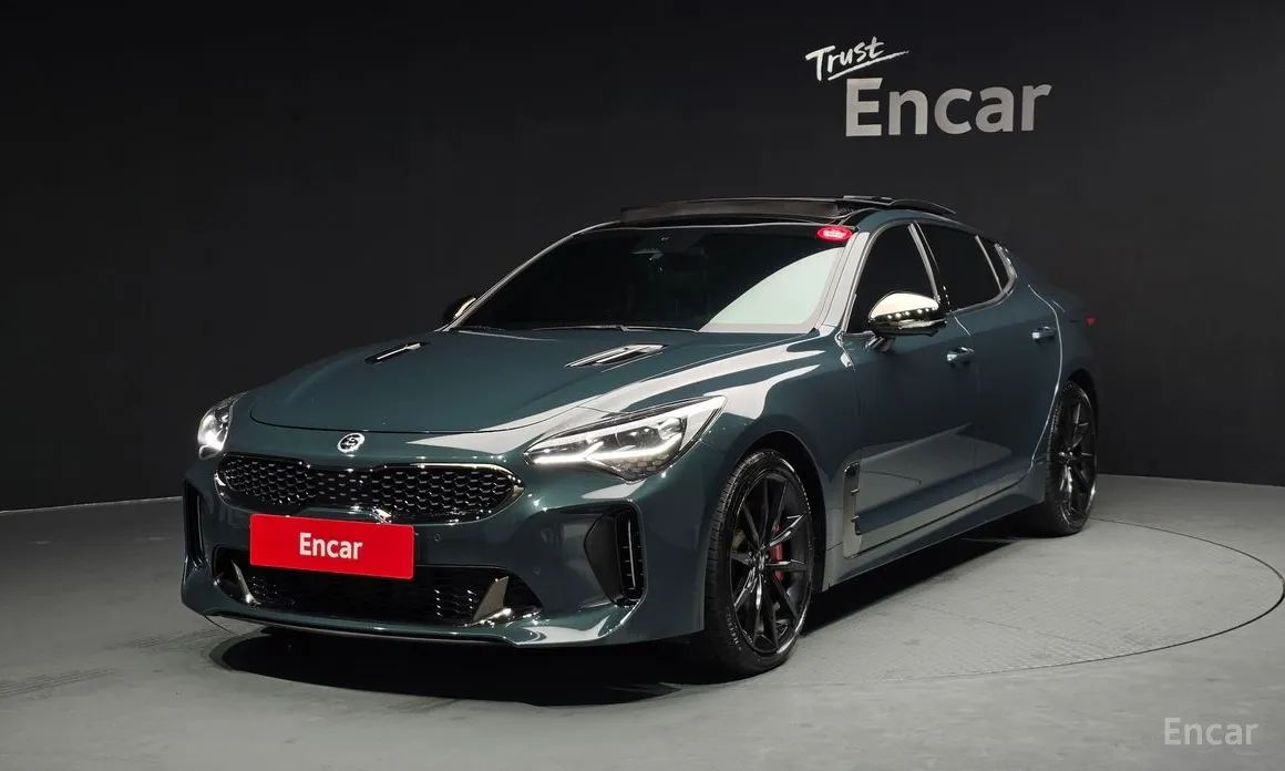 Фото 1 - Kia Stinger