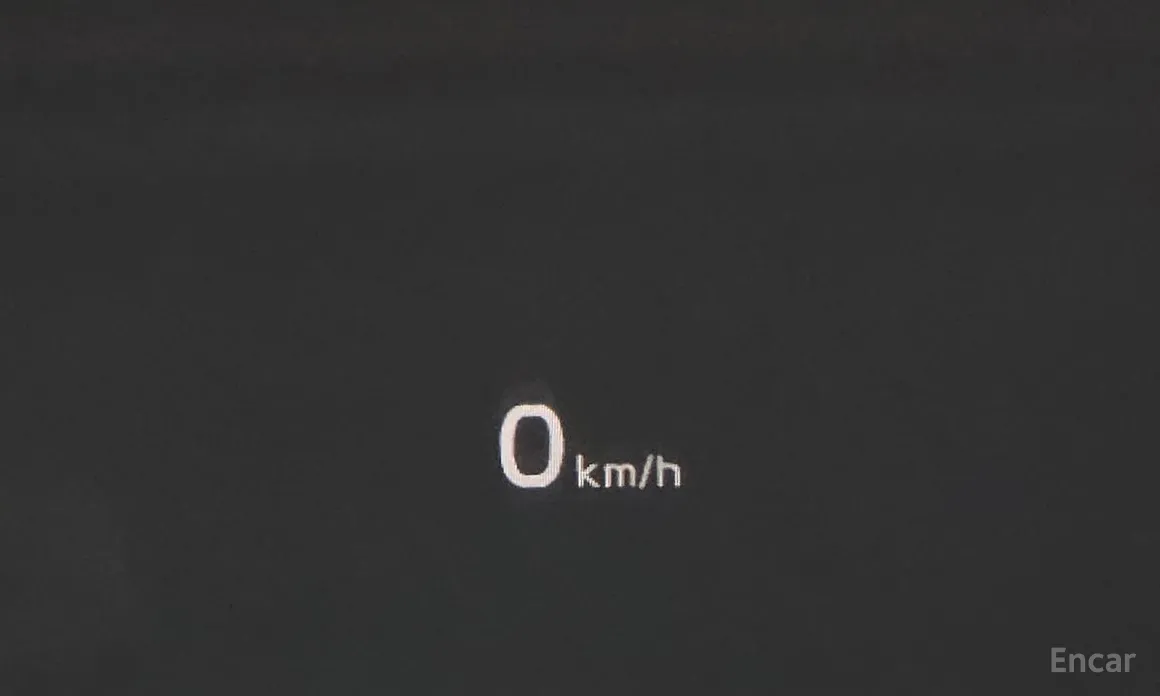 Фото 17 - Kia Stinger